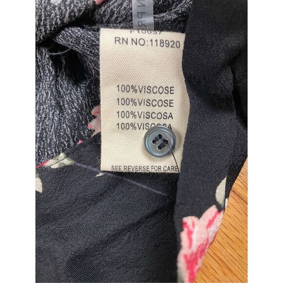 šŖ¦āFrnchĀ topālongāsleeveāfloralās/m - Picture 8 of 10